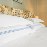 #1101 Cartwright - Chic Downtown Apartment